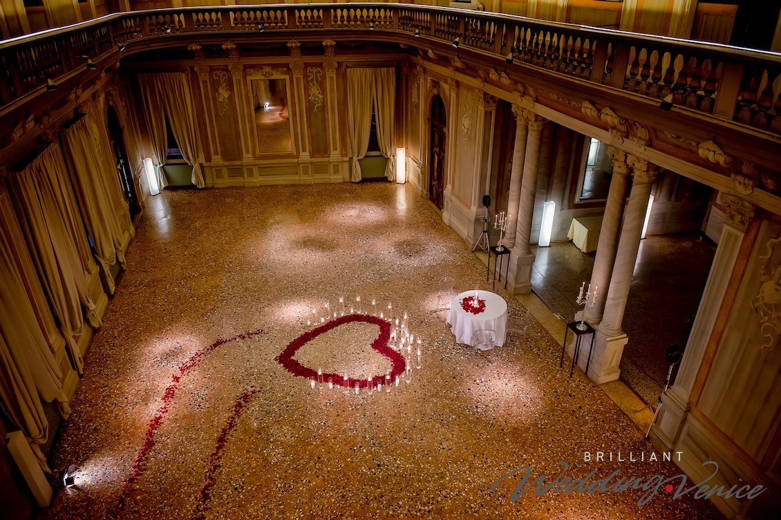 02da Demande en mariage mémorable dans un palais historique en Italie