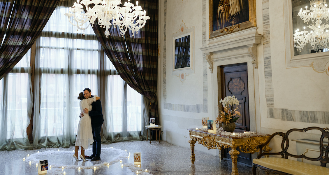000home Demande en mariage élégante dans un palais à Venise Italie